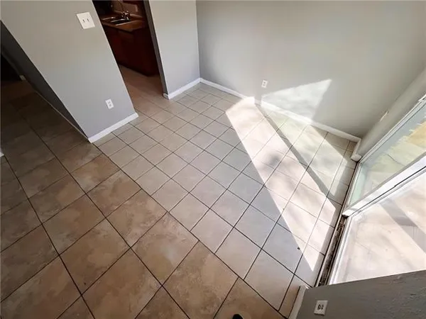 $1,500 | 917 Monterey Court South, Unit B, Terrytown, LA 70056