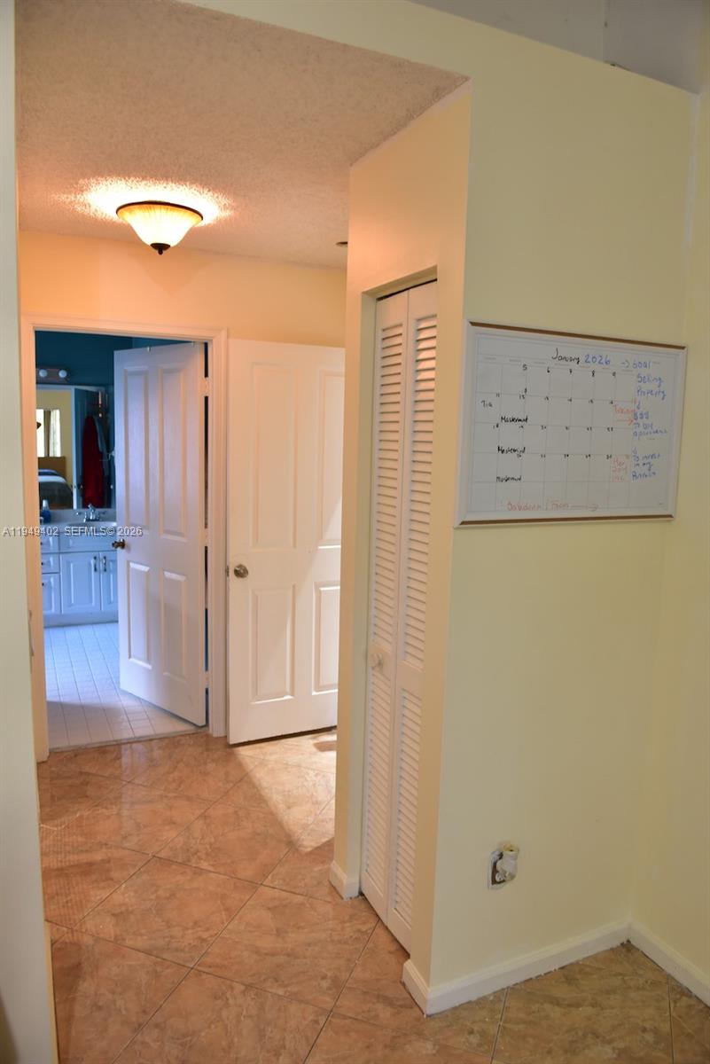 131 Southwest 178th Way Pembroke Pines, FL 33029 - Photo 15 of 32