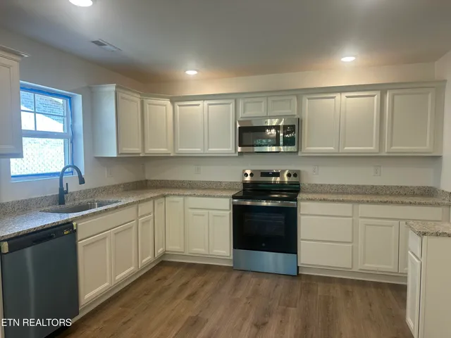 $380,000 | 540 Henderson Road, Unit 30, Pigeon Forge, TN 37862