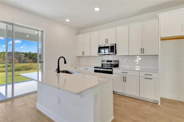 $591,664 | 813 Silver Ridge Lane, Mount Dora, FL 32757