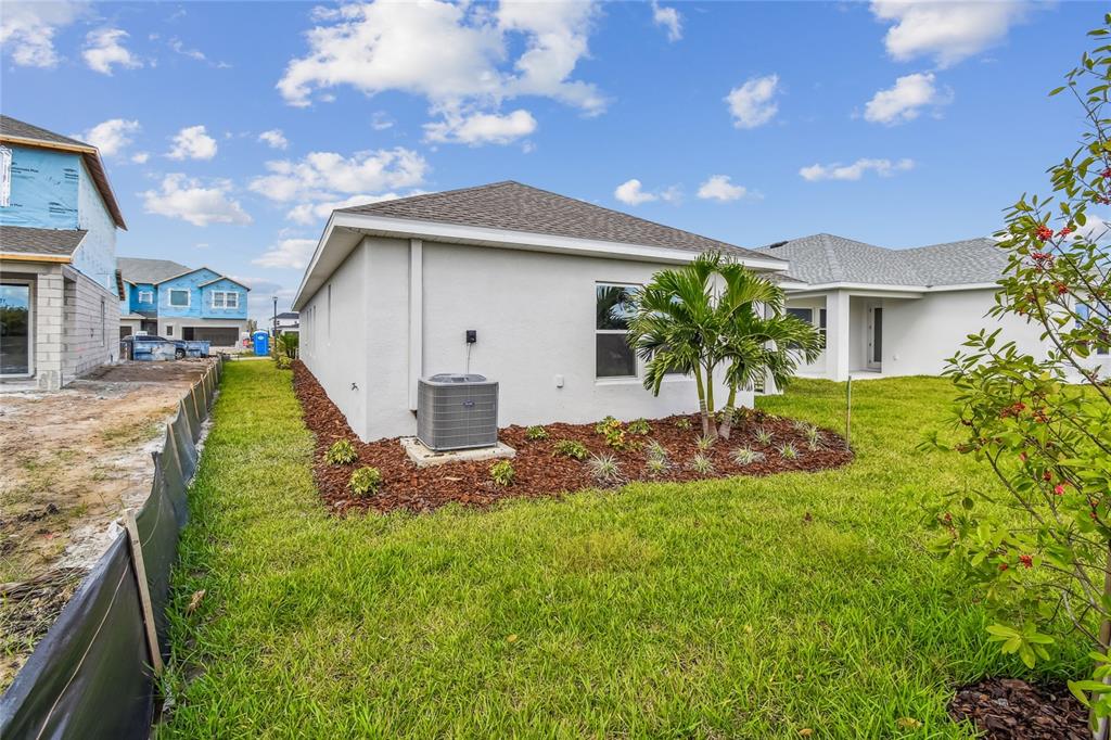 11735 Full Moon Loop Parrish, FL 34219 - Photo 38 of 40