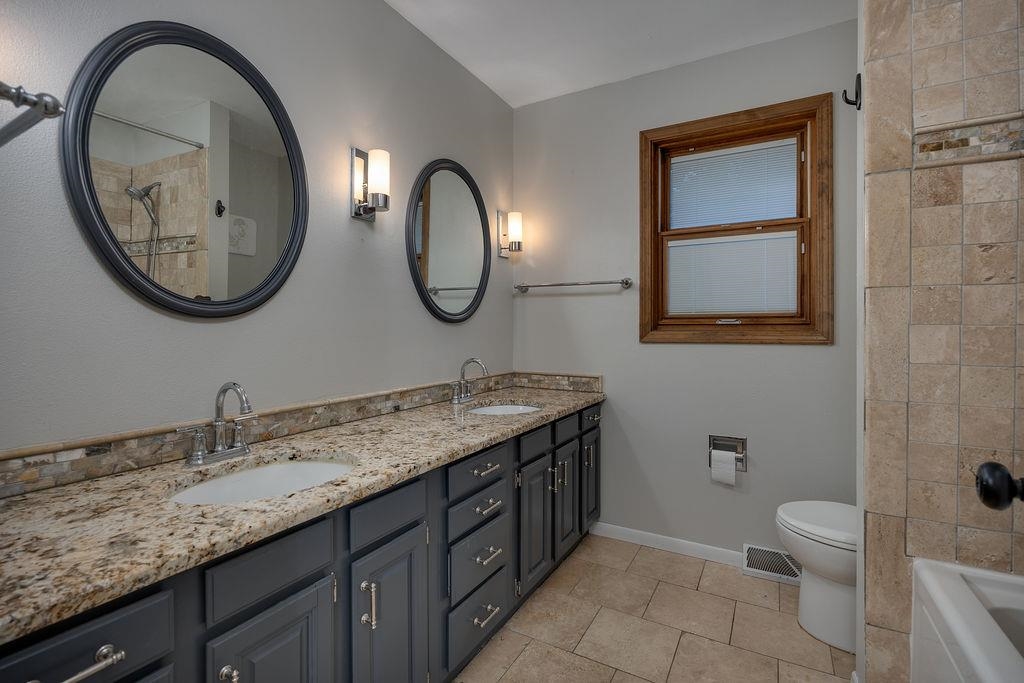 3442 Freedom Madison, WI 53718 - Photo 30 of 44