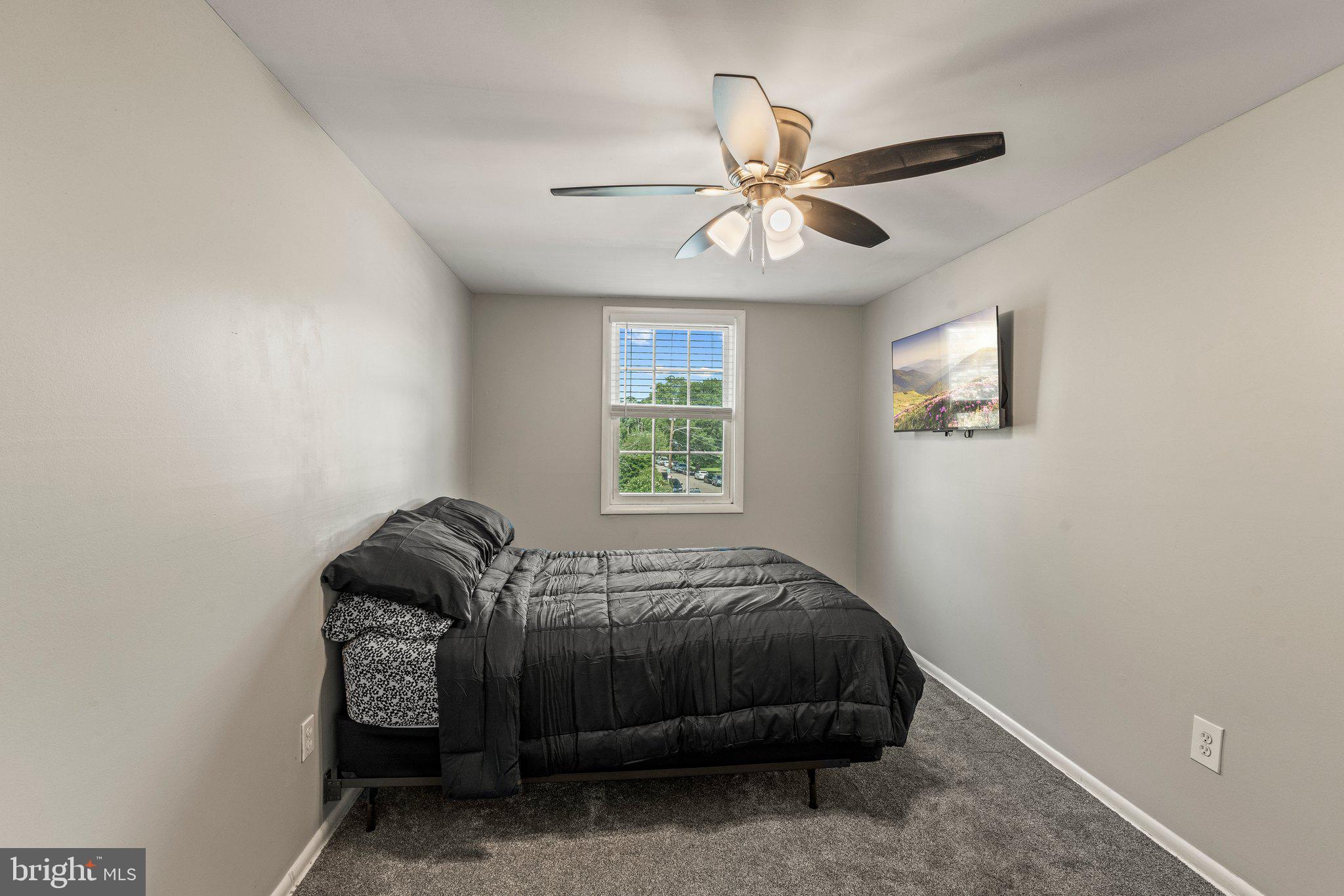 4406 Crossland Road Philadelphia, PA 19154 - Photo 22 of 32 Gallery Image 22