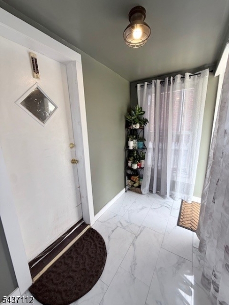 436 Knickerbocker Avenue Paterson, NJ 07503 - Photo 29 of 44