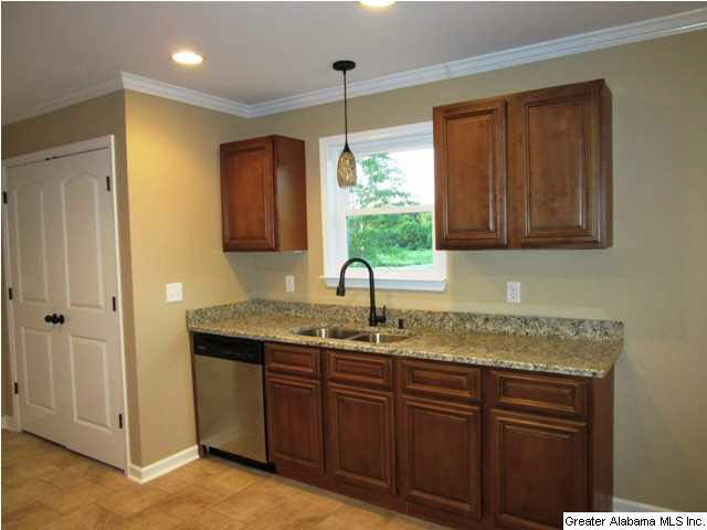 120 Searcy Lane Clanton, AL 35045 - Photo 7 of 32