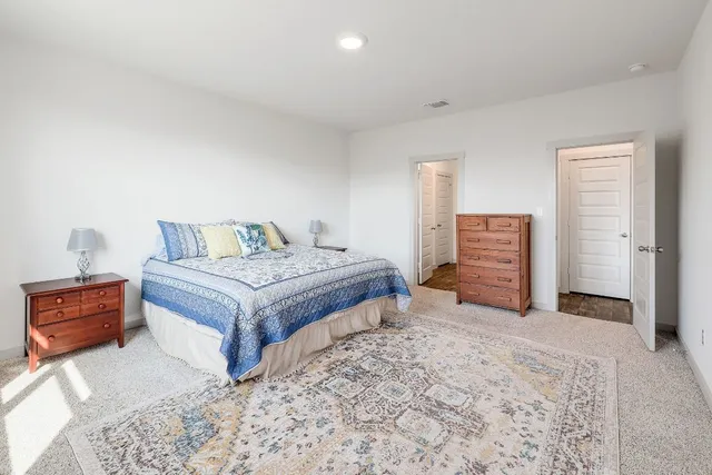 $400,000 | 228 Lavaca River Lane, Hutto, TX 78634