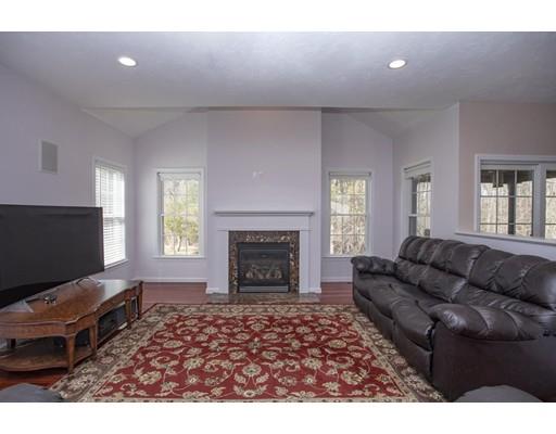 341 Finch Road Raynham, MA 02767 - Photo 8 of 30 Gallery Image 8