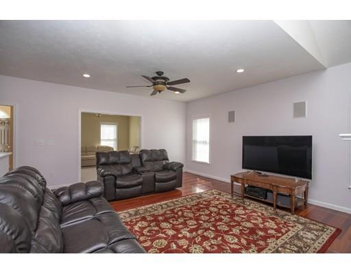 341 Finch Road Raynham, MA 02767 - Photo 10 of 30 Gallery Image 10