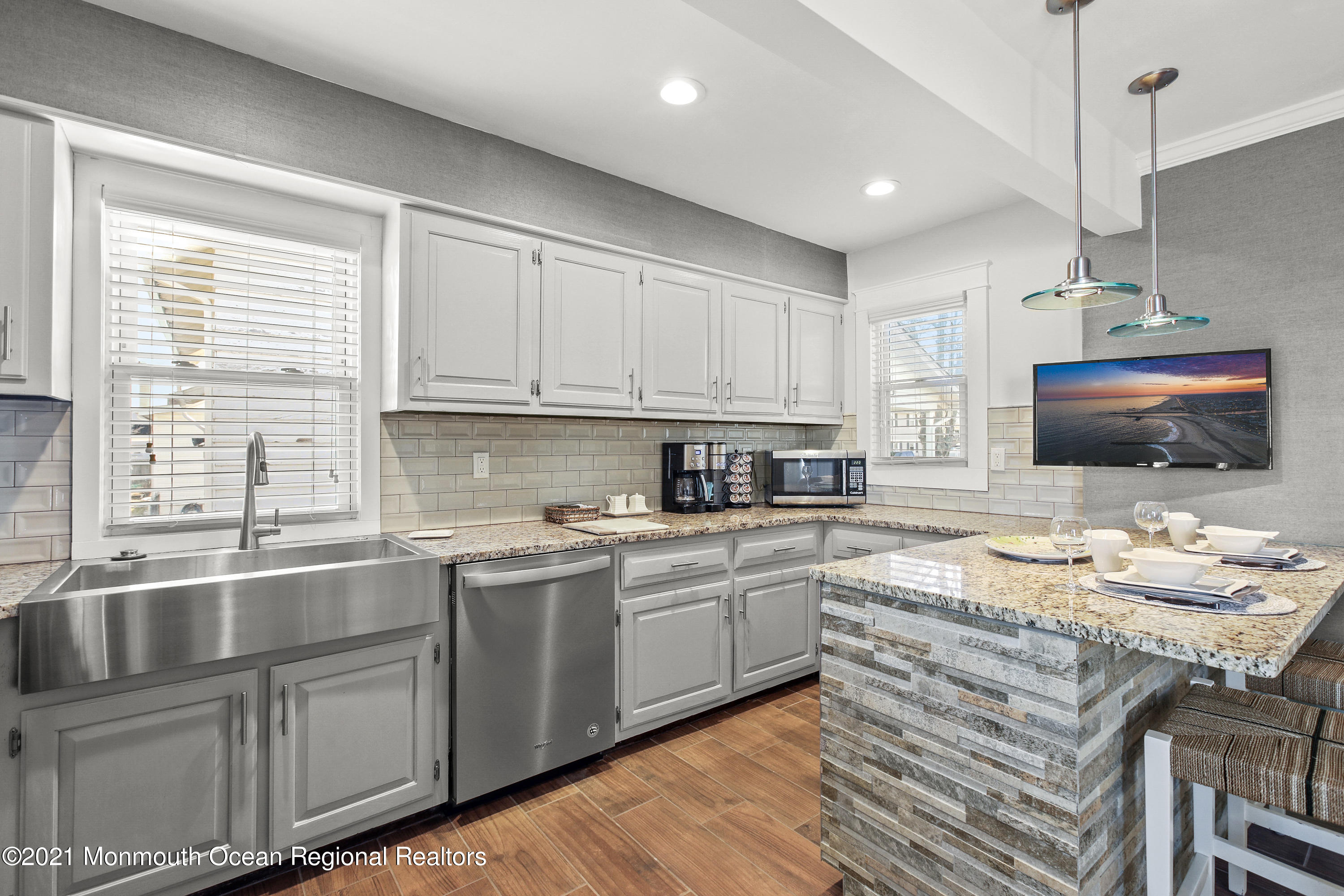60 Ridge Avenue Neptune City, NJ 07753 - Photo 12 of 41 5W5A7206