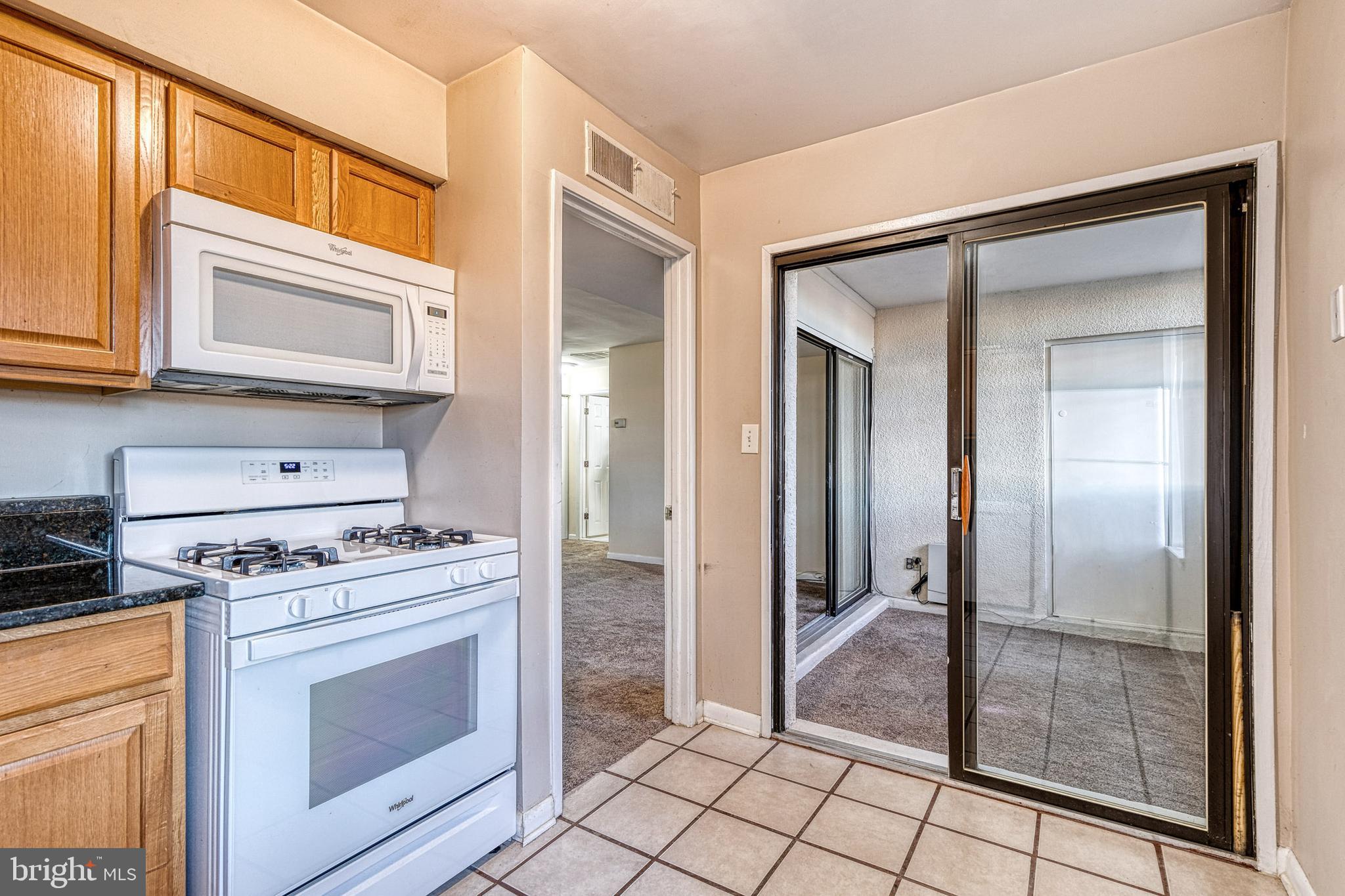 9627 White Acre Road, Unit A3 Columbia, MD 21045 - Photo 12 of 24