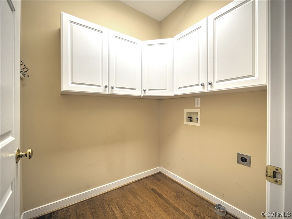 1024 Kingham Drive Midlothian, VA 23114 - Photo 31 of 41 a view of an empty room with a window