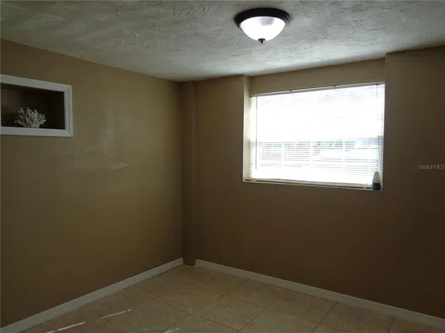 $200,000 | 88 Yale Avenue, Frostproof, FL 33843