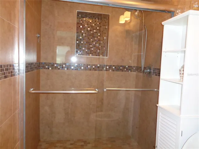 $200,000 | 88 Yale Avenue, Frostproof, FL 33843