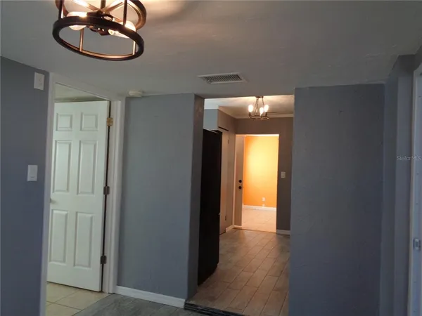 a view of a livingroom with an empty space