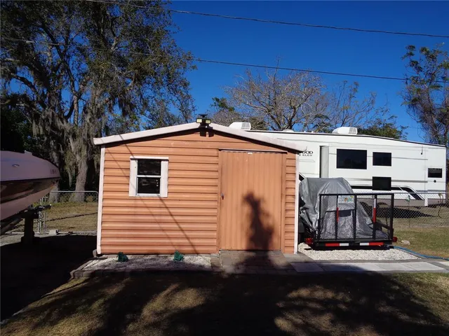 $200,000 | 88 Yale Avenue, Frostproof, FL 33843