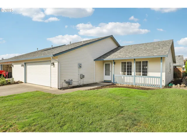 $359,000 | 1660 North 18th Street, Unit 20, Washougal, WA 98671