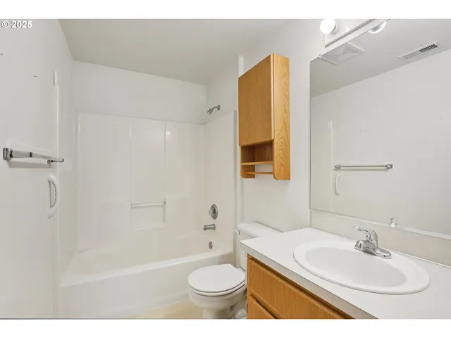 $359,000 | 1660 North 18th Street, Unit 20, Washougal, WA 98671