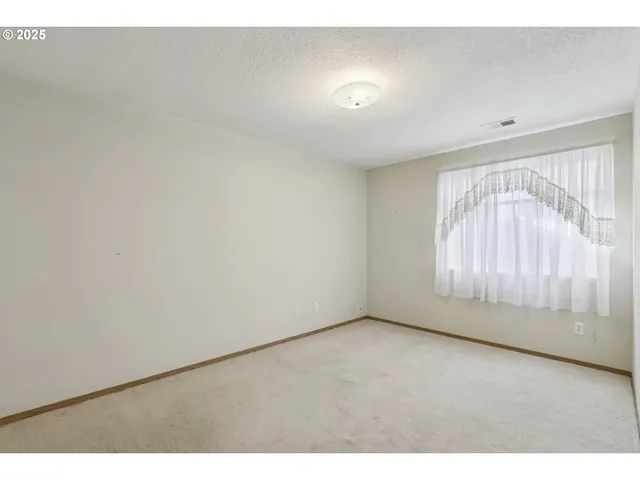 $359,000 | 1660 North 18th Street, Unit 20, Washougal, WA 98671