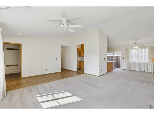 $359,000 | 1660 North 18th Street, Unit 20, Washougal, WA 98671