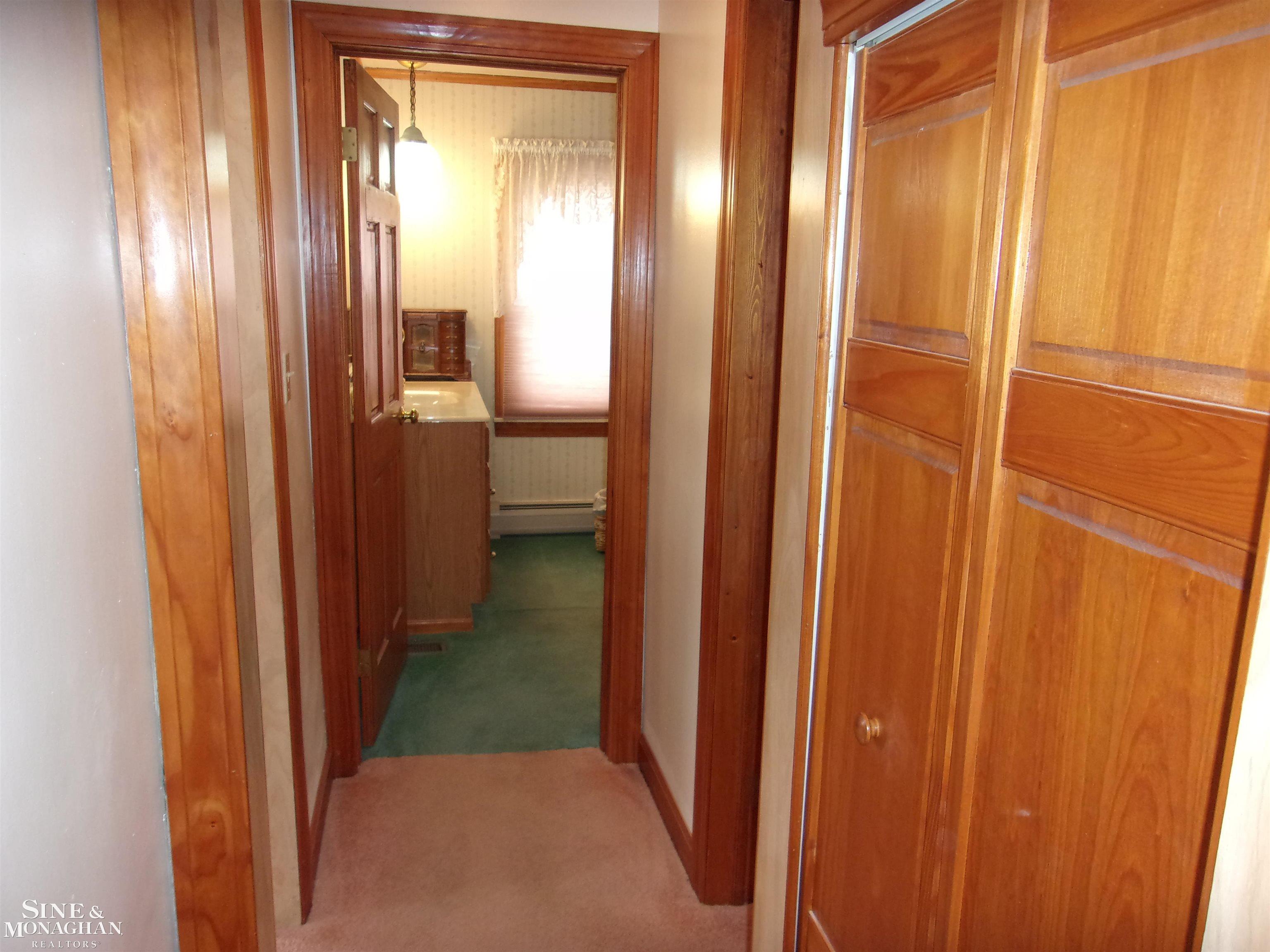 5536 Pointe Tremble Road Algonac, MI 48001 - Photo 29 of 45 50174338-12b5937e-e6e4-458c-b23a-6811a8260966.JPG
