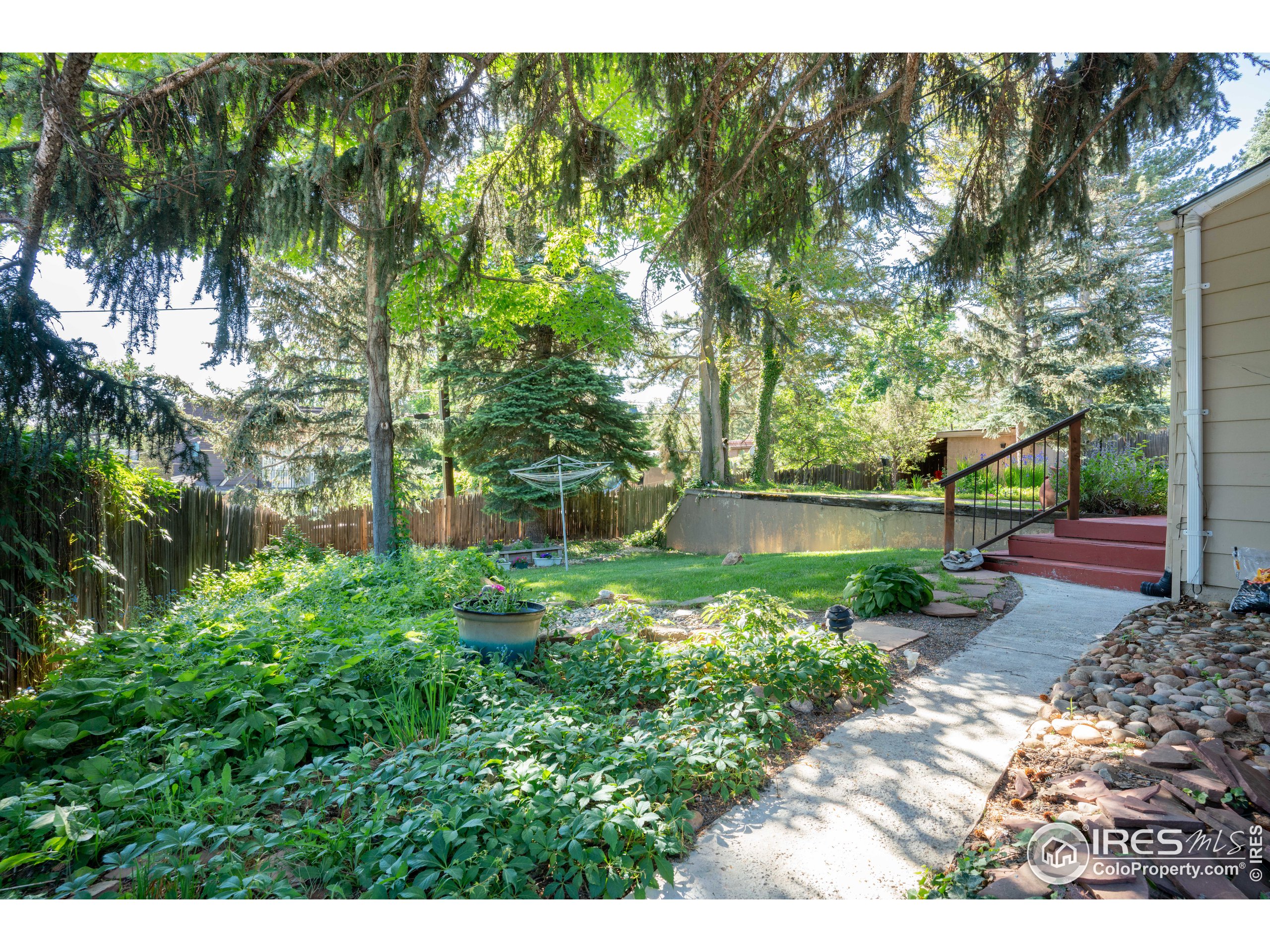 728 8th Street Boulder, CO 80302 - Photo 26 of 38