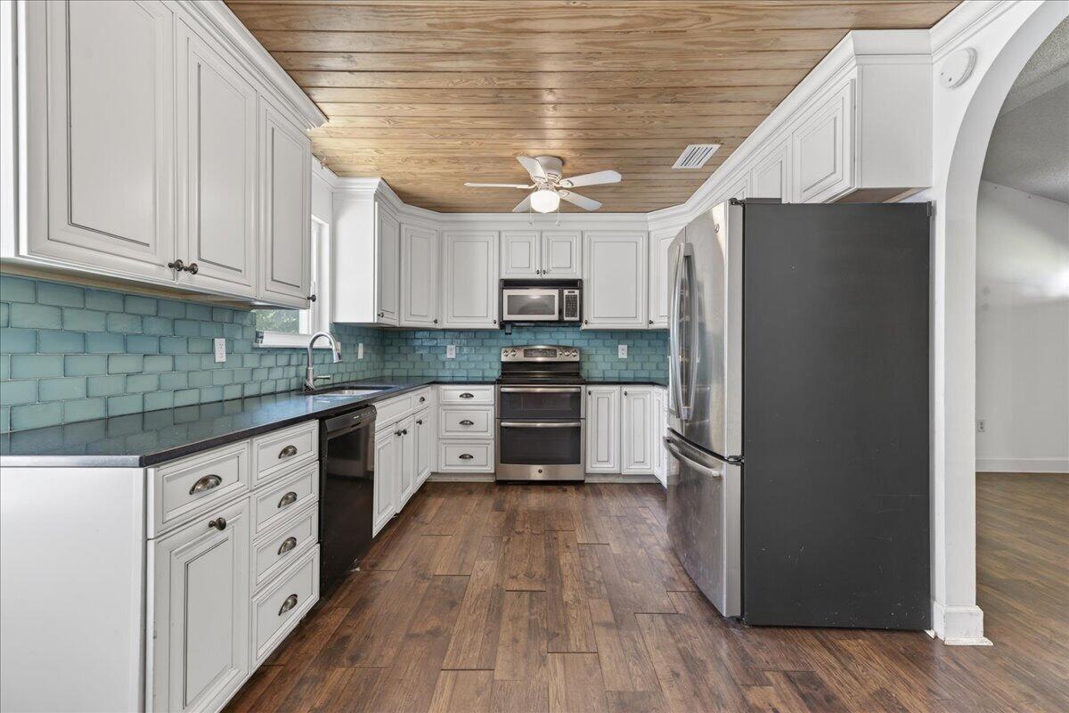 6165 Garden City Road Crestview, FL 32539 - Photo 13 of 65 25-6165 Garden City Rd-Crestview-25