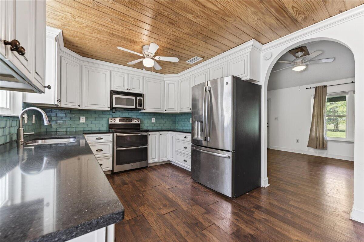 6165 Garden City Road Crestview, FL 32539 - Photo 9 of 65 31-6165 Garden City Rd-Crestview-31