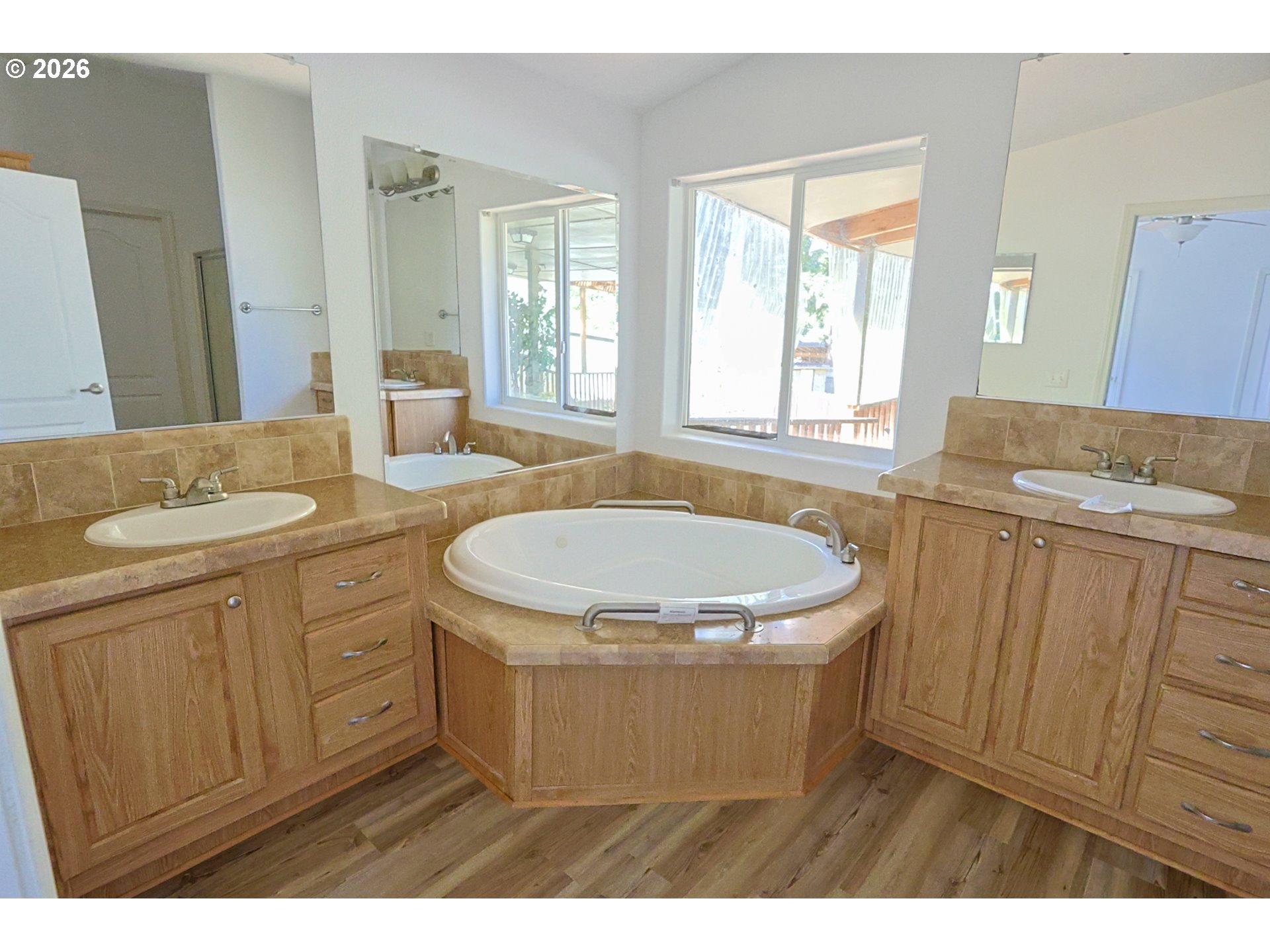 64608 East Bay Road North Bend, OR 97459 - Photo 23 of 42