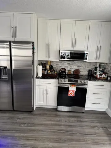 $2,900 | 107 Azalea Circle, Boynton Beach, FL 33436