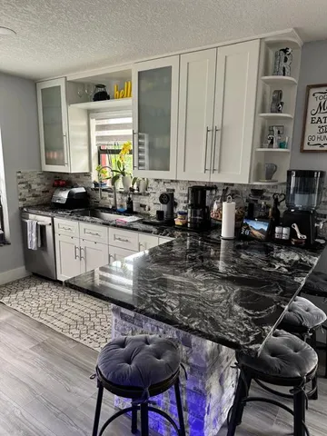 $2,900 | 107 Azalea Circle, Boynton Beach, FL 33436