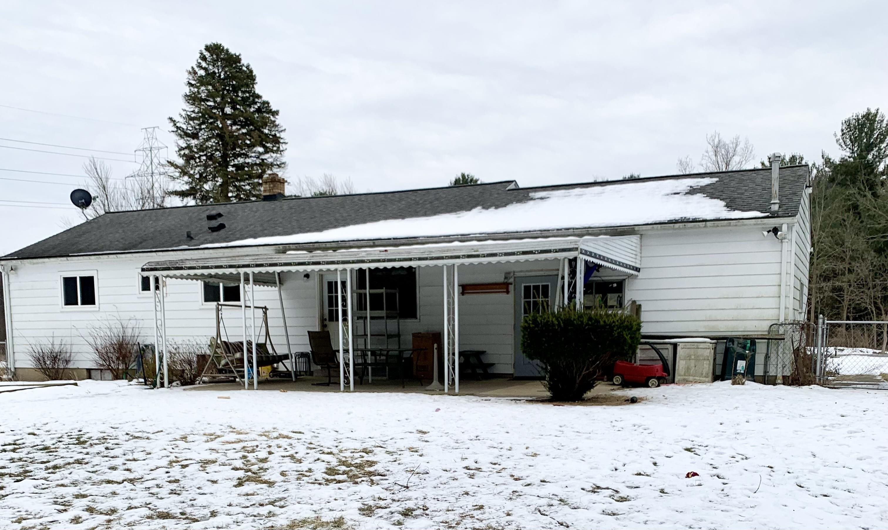 4105 East Stanley Road Mount Morris, MI 48458 - Photo 25 of 33 50166246-4b5ddb97-b1ba-40af-b87f-9b4966bb205d.JPG