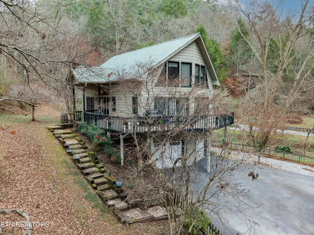 $595,000 | 6217 Old Walland Highway, Walland, TN 37886