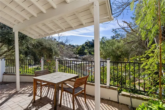 $799,999 | 9817 Commerce, Tujunga, CA 91042