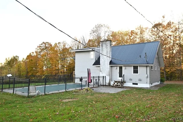 $299,000 | 9390 Beartown Road South, Western, NY 13303