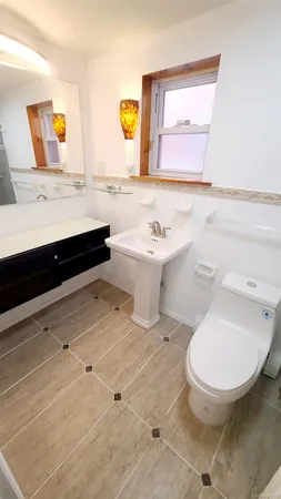 $2,895 | 101-20 67th Drive, Unit 1 | Rego Park