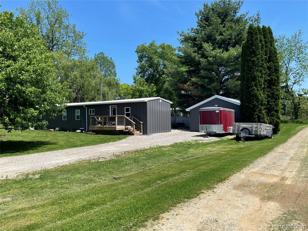 3511 Green Corners Road Metamora, MI 48455 - Photo 4 of 25