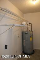 208 Pine Dale Road Havelock, NC 28532 - Photo 9 of 27 208 Pine Dale Rd Laundry room