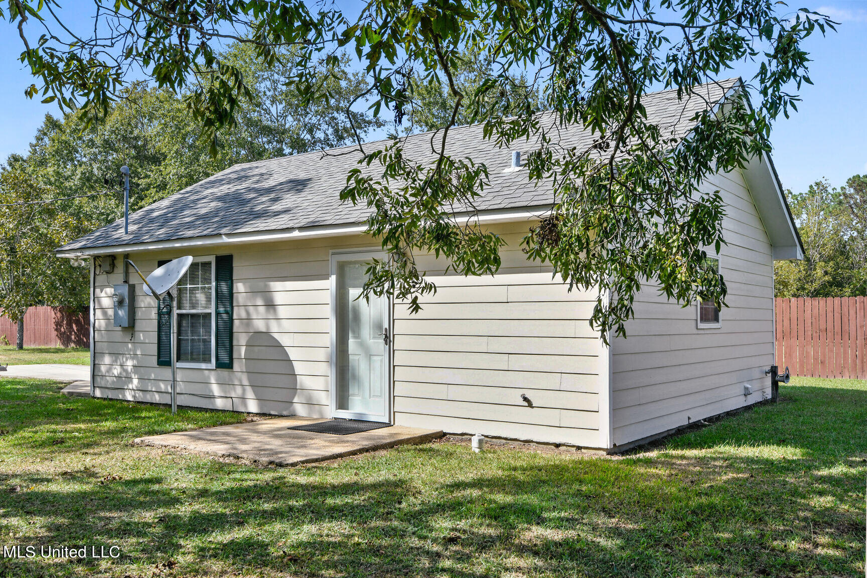 27178 D V Moran Road Pass Christian, MS 39571 - Photo 22 of 23 0012--012