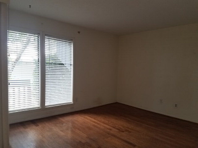 111 Golf Terrace, Unit 111 Daphne, AL 36526 - Photo 6 of 8