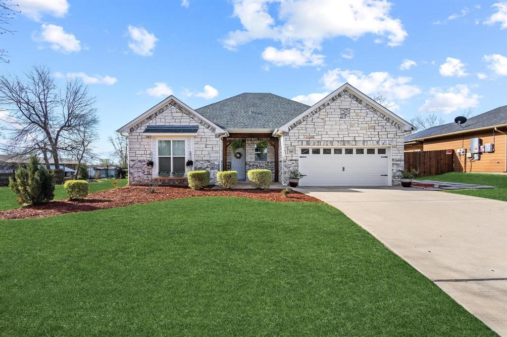 808 East 6th Street Bonham, TX 75418 - Photo 2 of 27 A great value opportunity as this home has all the upgrades already.