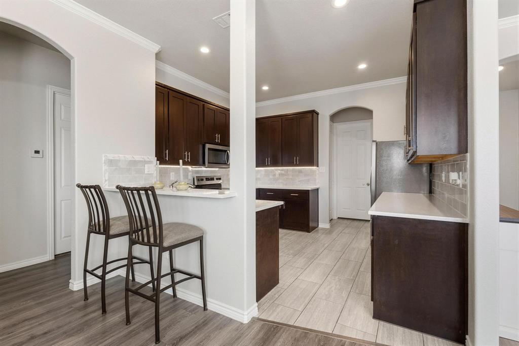 808 East 6th Street Bonham, TX 75418 - Photo 6 of 27