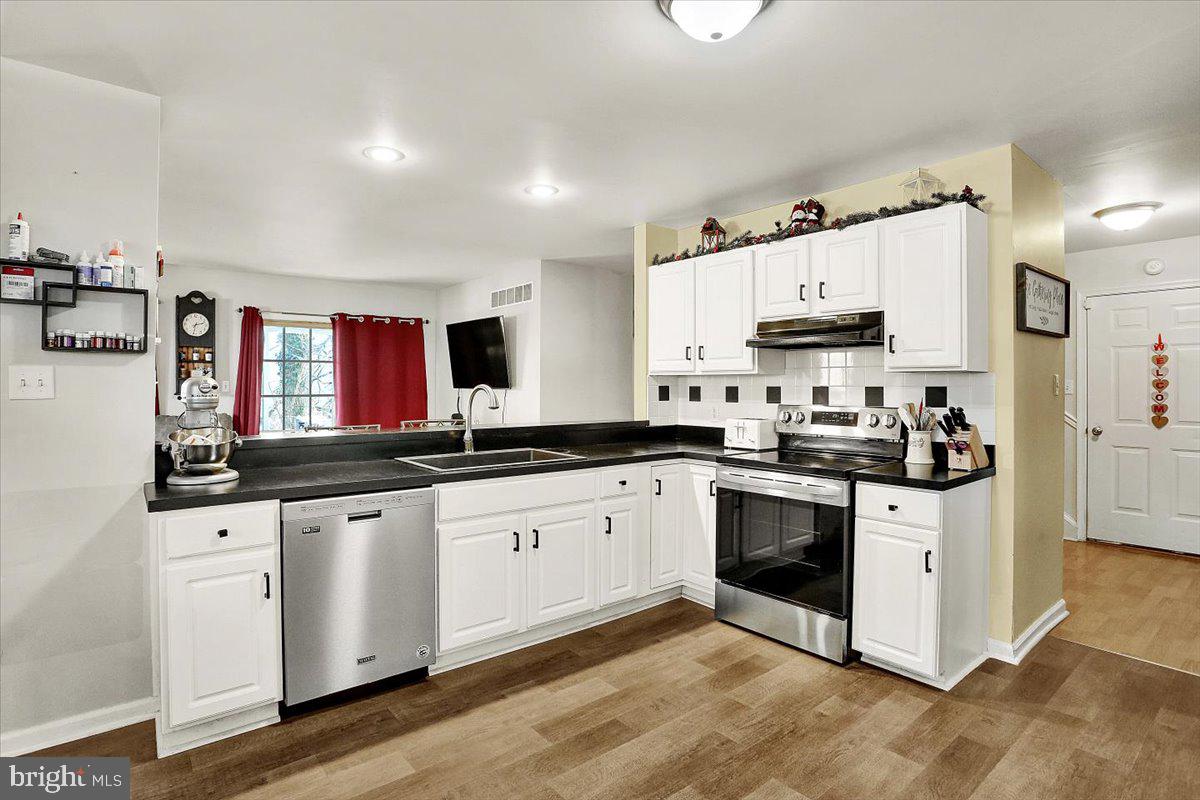 413 Friedensburg Road Reading, PA 19606 - Photo 11 of 49 Gallery Image 11