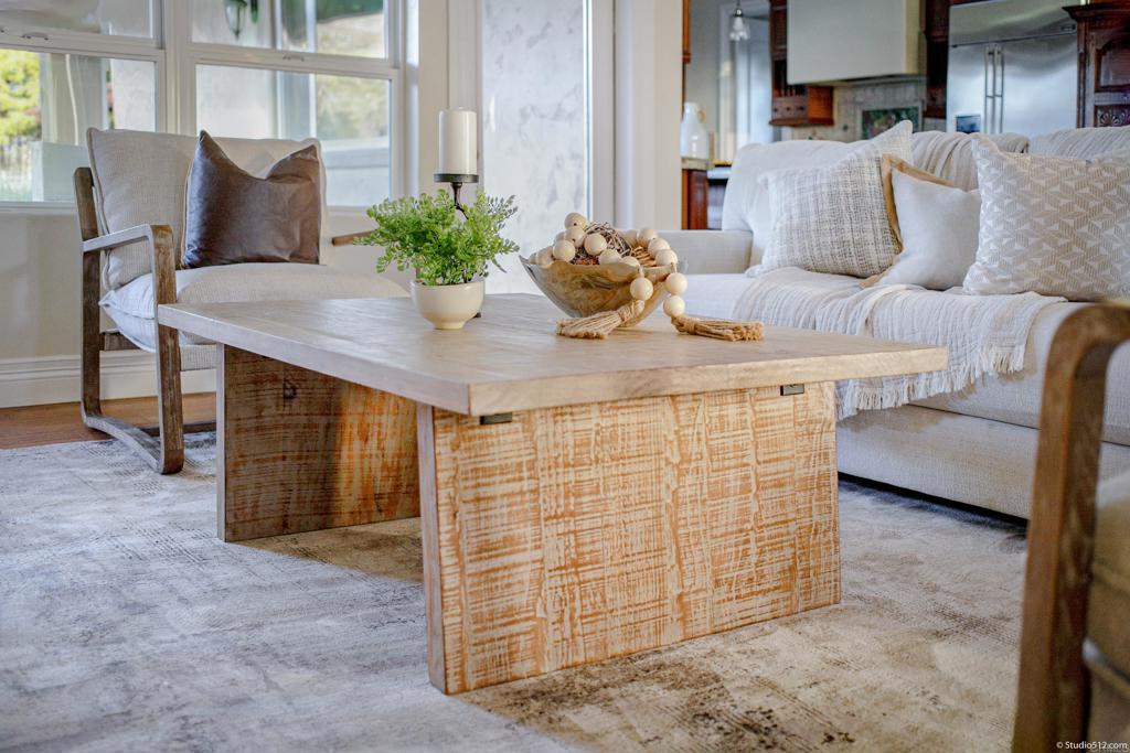 1455 Independence Way Vista, CA 92084 - Photo 15 of 31 a dining room with furniture and a potted plant