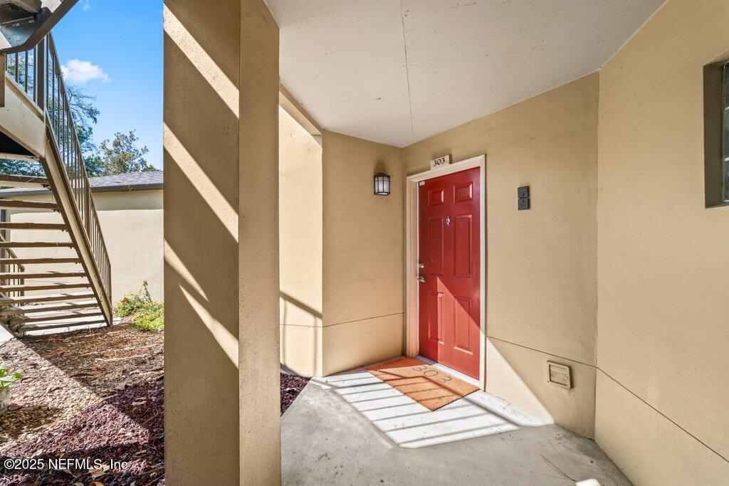 10150 Belle Rive Boulevard, Unit 303 Jacksonville, FL 32256 - Photo 1 of 23 a view of entryway