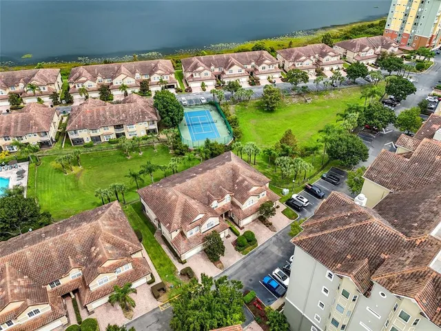 $639,000 | 8760 The Esplanade, Unit 52, Orlando, FL 32836