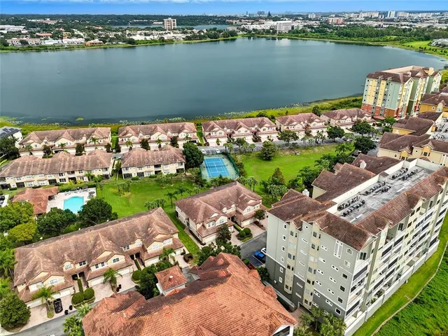 $639,000 | 8760 The Esplanade, Unit 52, Orlando, FL 32836