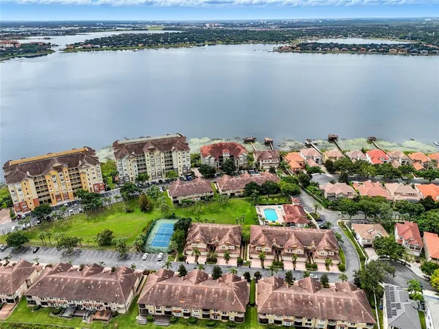 $639,000 | 8760 The Esplanade, Unit 52, Orlando, FL 32836