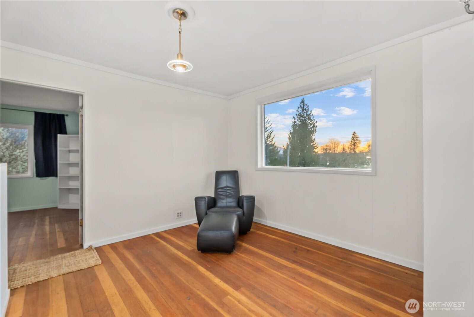 30731 Walberg Road Sedro-Woolley, WA 98284 - Photo 22 of 40 a view of empty room with wooden floor