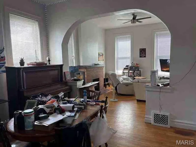 $895,000 | 1053-1057 South Vandeventer Avenue, St. Louis, MO 63110