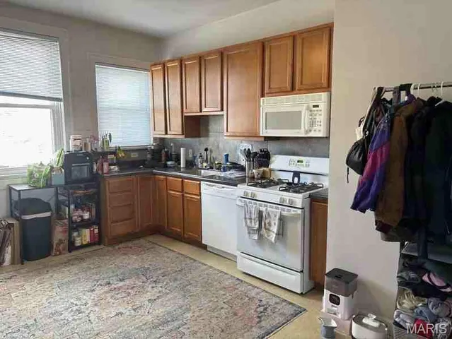 $895,000 | 1053-1057 South Vandeventer Avenue, St. Louis, MO 63110